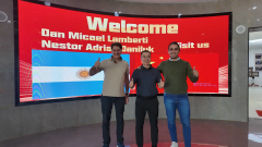 Customers Visit Vulcan Factory, Witness the Power of Inteligent Manufacturing